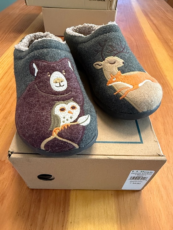 L.L. Bean Shoes - Cozy Woodland Animal Slip-On Slippers - Gray & Brown